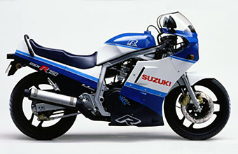 87_gsx-r750_9he